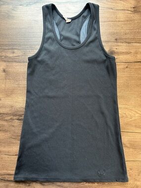 Under Armour Women's Black Ribbed Tank Top